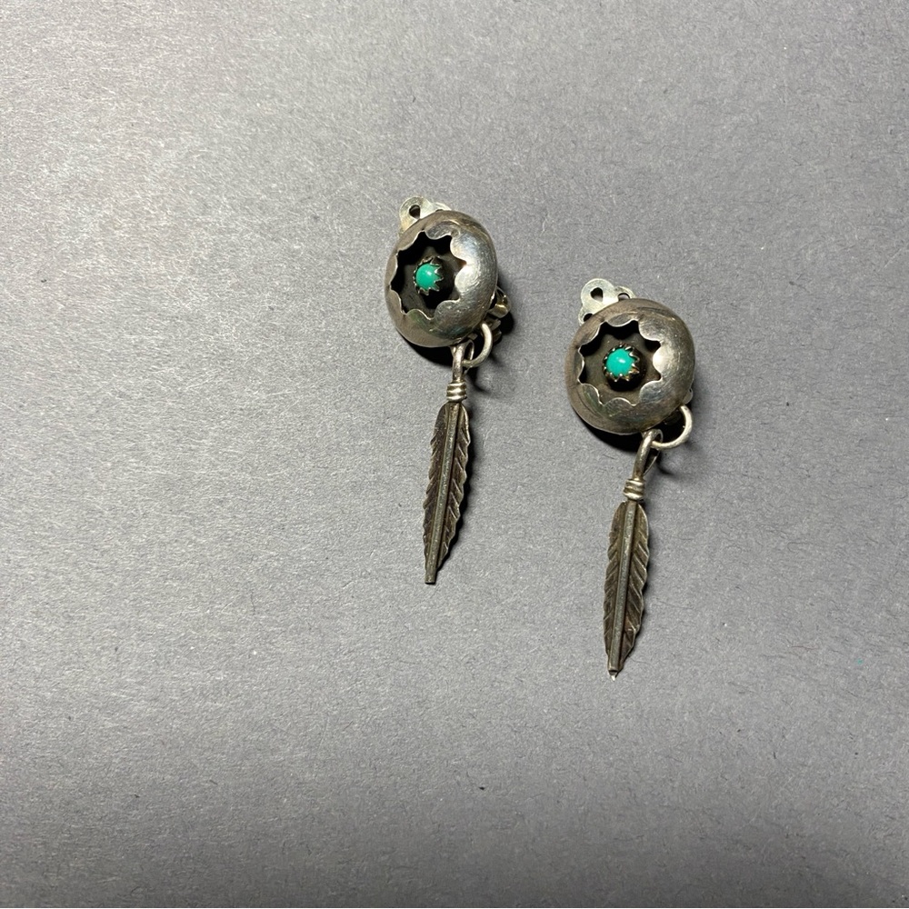 Vintage Hopi native shadow box turquoise sterling silver feather clip earrings